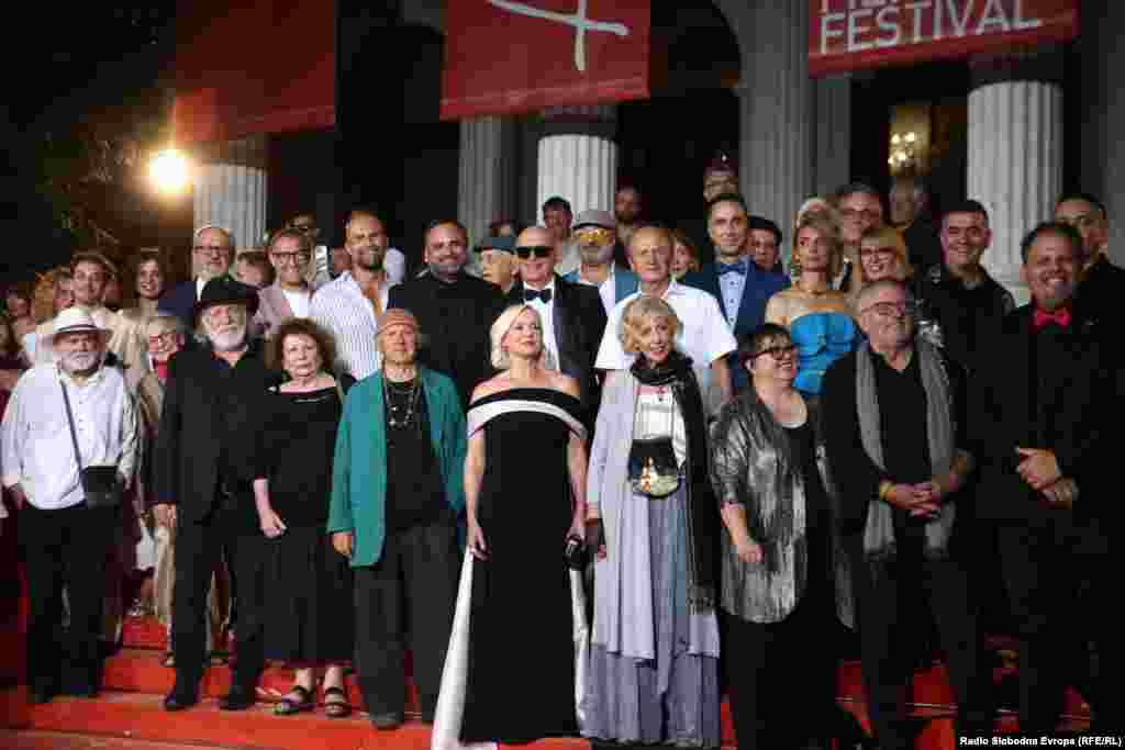 Ekipa filma "Paviljon" Dine Mustafića. 