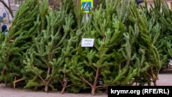 Ялинковий базар у Криму