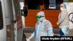 Влада підтвердила 72 смерті, пов’язані з коронавірусною інфекцією в Білорусі