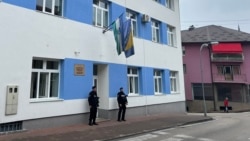 Bosanska Krupa u šoku, istraga nakon što je maloljetnik ubio policajca Bosanska Krupa u šoku, istraga nakon što je maloljetnik ubio policajca