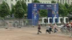 Франция будет оповещать о терактах по телефону Франция будет оповещать о терактах по телефону