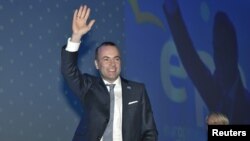 Манфред Вебер