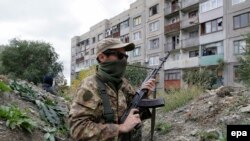 Проросійський бойовик на Луганщині, архівне фото