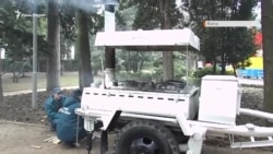 Полевая кухня для детей: как готовятся к Новому году в Ялте (видео) Полевая кухня для детей: как готовятся к Новому году в Ялте (видео)