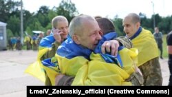 Більшість звільнених потрапила в полон під час оборони Маріуполя і провела в російському ув’язненні понад три роки