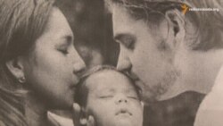 Нідерландці з українськими соняшниками згадують жертв авіакатастрофи МН-17 Нідерландці з українськими соняшниками згадують жертв авіакатастрофи МН-17