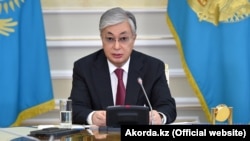 З часу заснування у 1999 році головою партії «Нур Отан» був перший президент Казахстану Нурсултан Назарбаєв (на фото Касим-Жомарт Токаєв)