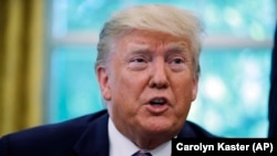 8 липня Трамп заявив, що більше не буде мати справу з британським послом у Вашингтоні