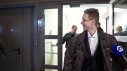 Прокуроры, приговоры и протесты не отменяются Прокуроры, приговоры и протесты не отменяются