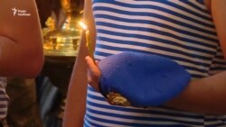 У Києві вшанували пам’ять загиблих бійців аеромобільних військ (відео) У Києві вшанували пам’ять загиблих бійців аеромобільних військ (відео)