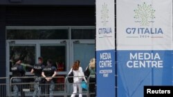 «Ми підтримуємо Україну на її незворотньому шляху до повної євроатлантичної інтеграції, включаючи членство в НАТО», – йдеться у заяві. Фото ілюстративне