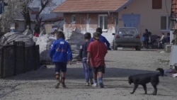 Svakom Romu treba jedno jutro Svakom Romu treba jedno jutro