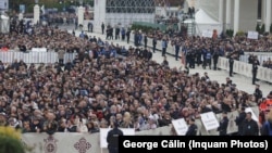 La Sfințitirea Cadedralei Naționale, 26 octombrie 2025, au participat mii de credincioși veniți din toată țara