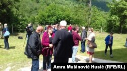 Marking the crimes in Bradina