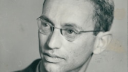 Памяти Принца Самиздатского.
Об одном из пионеров подпольной литературы 1960-х - Юлиусе Телесине - вспоминают друзья и историки. Памяти Принца Самиздатского.
Об одном из пионеров подпольной литературы 1960-х - Юлиусе Телесине - вспоминают друзья и историки.