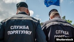 ДСНС: у Чернігові через підтоплення пошкоджені стіни двох житлових будинків