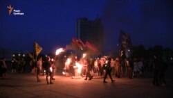 Смолоскиповий «марш на підтримку політв’язнів» у Сумах (відео) Смолоскиповий «марш на підтримку політв’язнів» у Сумах (відео)