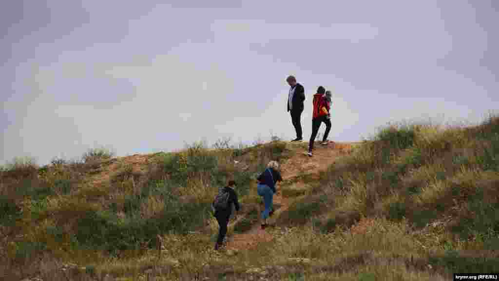 Карьер – излюбленное место для прогулок