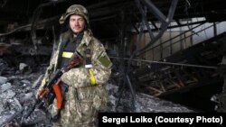 «Кіборги» (українські солдати, які захищають донецький аеропорт)