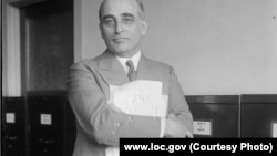 Джозеф Дэвис