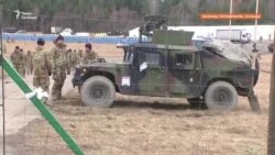 Десантники зі США розбили табір у Польщі, на кордоні з Україною – відео Десантники зі США розбили табір у Польщі, на кордоні з Україною – відео