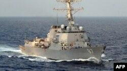 Есмінець «Мейсон» ВМС США (архівне фото) першим надав допомогу екіпажу танкера