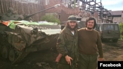 Братья Марлен и Арслан Мисиратовы во время службы в «Правом секторе»