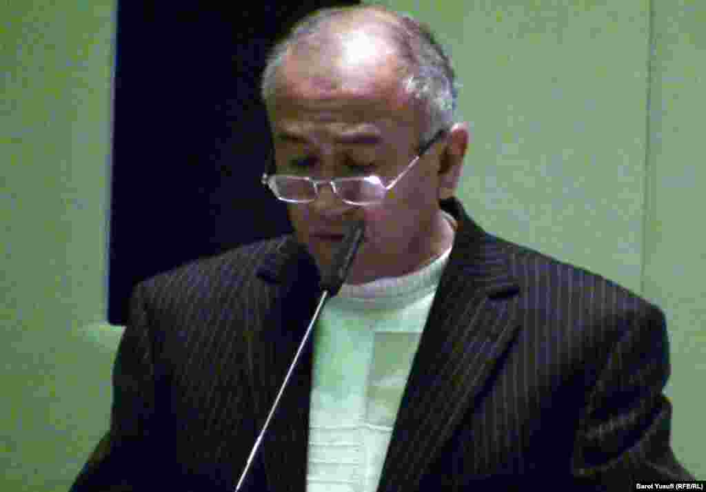 Генерал Сӯҳроб Қосимов, фармондеҳи собиқи Фронти халқӣ