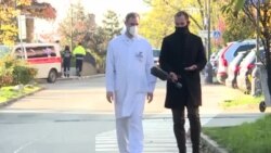 «Даю приклад іншим» – мер Праги допомагає лікарям боротися із COVID-19 «Даю приклад іншим» – мер Праги допомагає лікарям боротися із COVID-19