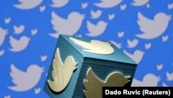 Йдеться про отримання інформації про більш ніж шість тисяч акаунтів Twitter, у тому числі – про користувачів, які критикують офіційний Ер-Ріяд