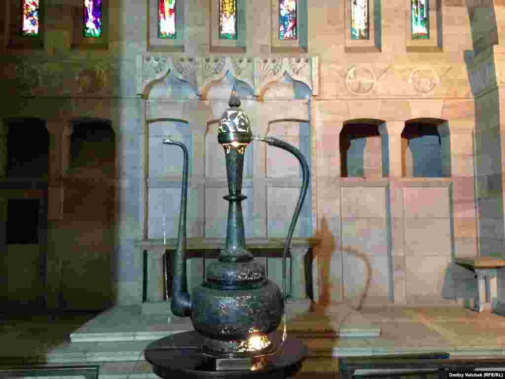 В англиканском храме Хартума теперь музей, а вместо распятия – чайник, подаренный президентом Пакистана