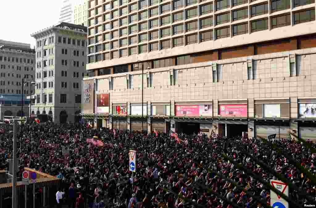 Загальна явка склала 71% – це майже вдвічі більше, ніж на попередніх виборах чотири роки тому