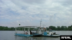 Trajekt na Dunavu, Foto: Drago Hedl