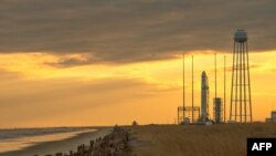 Центр космічних польотів на острові Уоллопс, Вірджинія, січень 2014 рік