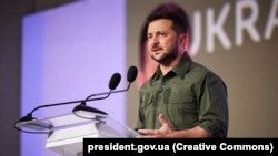 Володимир Зеленський наголосив, що українська сторона обов'язково почне експорт, щоб показати всьому світу, що не Київ його блокує