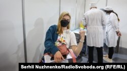 Протягом дня працювали 623 мобільні бригади, 1 229 пунктів щеплення, 20 центри вакцинації
