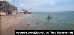 Скриншот видео пляж «Куба» в Евпатории, конец июля 2024 года