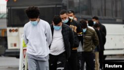 Раніше видання Bloomberg повідомило, що адміністрація Трампа тисне на Сербію та інші балканські країни, щоб вони прийняли мігрантів, депортованих Сполученими Штатами