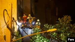 Рятувальники боролися з вогнем до пізнього вечора. Поліція очепила місце події