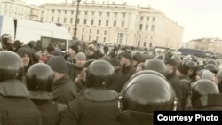 Одна из провокаций, на которую обращают внимание авторы заявления: Дворцовая площадь, 16 ноября этого года