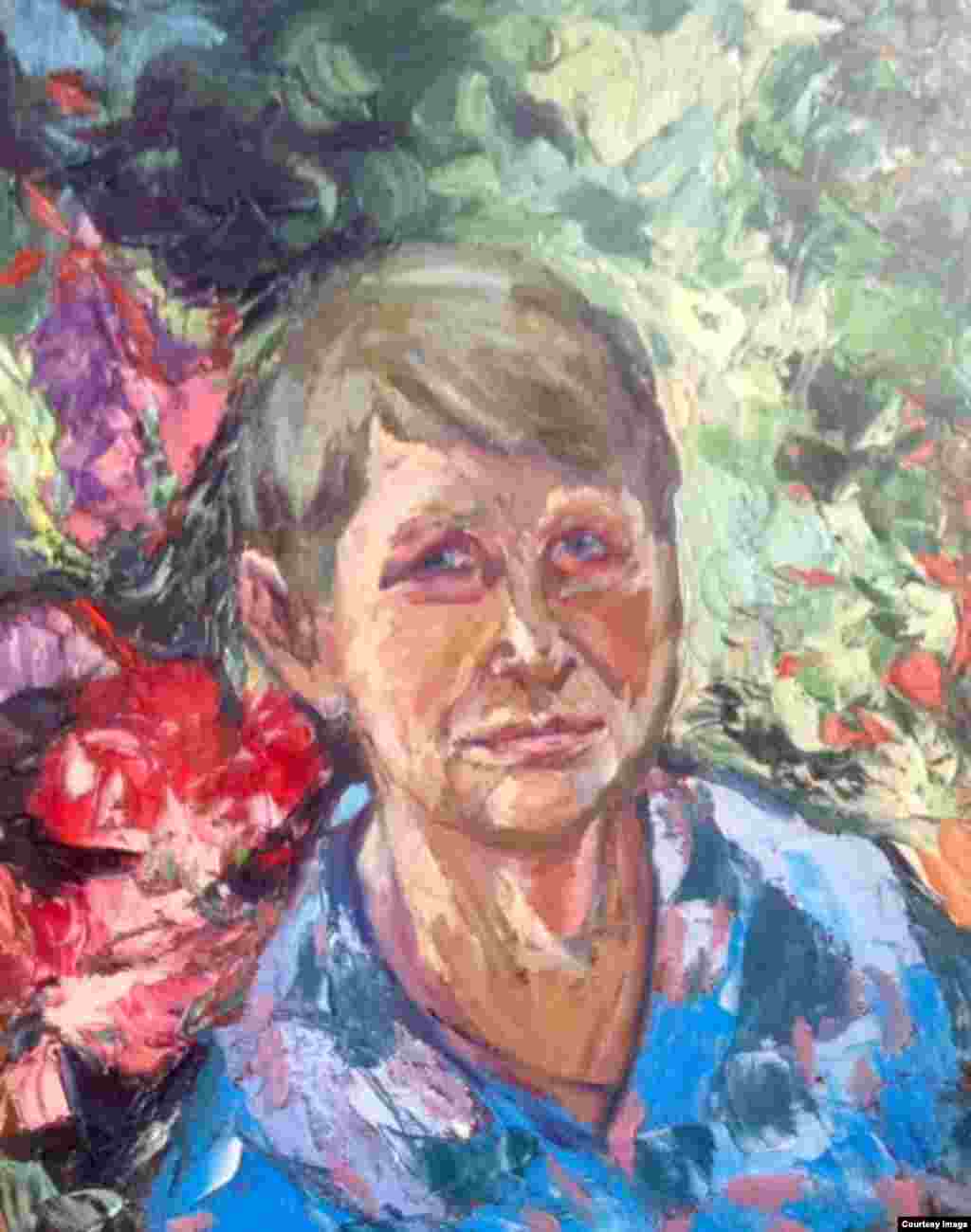 Галина Евгеньевна Романова (1955). Бывший лаборант-контролер на предприятии «Славич» в Переславле. Эпилепсия. Отключается - теряет сознание. Сын с женой алкоголики, и она сама также.