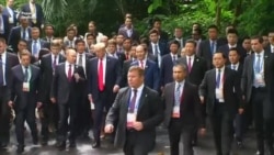 Путин и Трамп согласовали заявление по Сирии Путин и Трамп согласовали заявление по Сирии