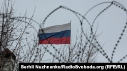 Раніше вже йшлося про те, що США і ЄС обговорюють нові санкції проти Росії через захоплених у Керченській протоці українських моряків 