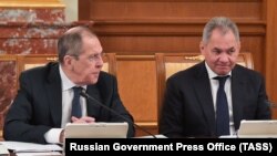 Міністри закордонних справ і оборони Росії Сергій Лавров і Сергій Шойгу провели телефонні розмови зі своїми іранськими колегами (фото архівне)