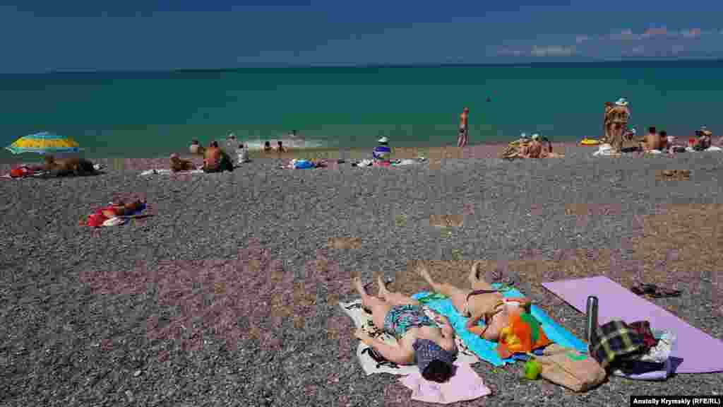 Большинство традиционно полагается на «бюджетный» вариант