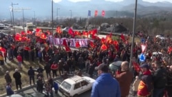Cetinjani protestovali protiv litija SPC Cetinjani protestovali protiv litija SPC