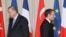 Президенты Турции Реджеп Тайим Эрдоган (слева) и Франции – Эммануэль Макрон