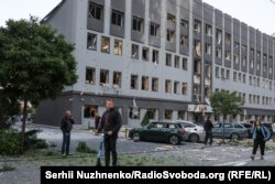 Масована атака на Київ в ніч на 28 серпня. Комбінований обстріл дронами та ракетами. Унаслідок обстрілів пошкоджені будівлі представництва Європейського Союзу та British Council. Київ, 28 серпня 2025 року