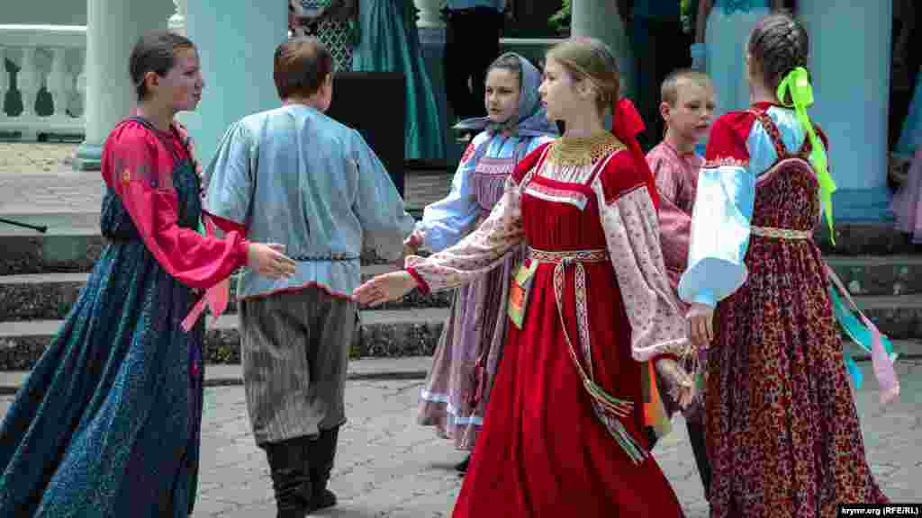 Среди выступавших были и дети из отряда экологов лагеря «Артек»