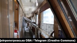 Пошкоджений потяг №52 Одеса – Запоріжжя через атаку РФ по Дніпру, 24 червня 2025 року